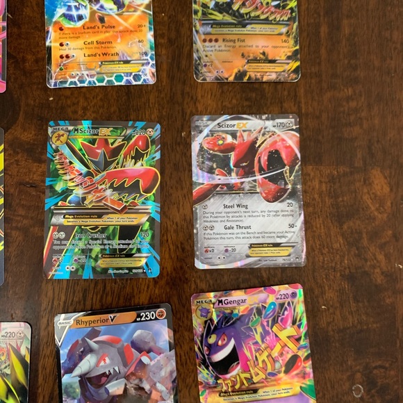 Pokémon Cards - Picture 4 of 5